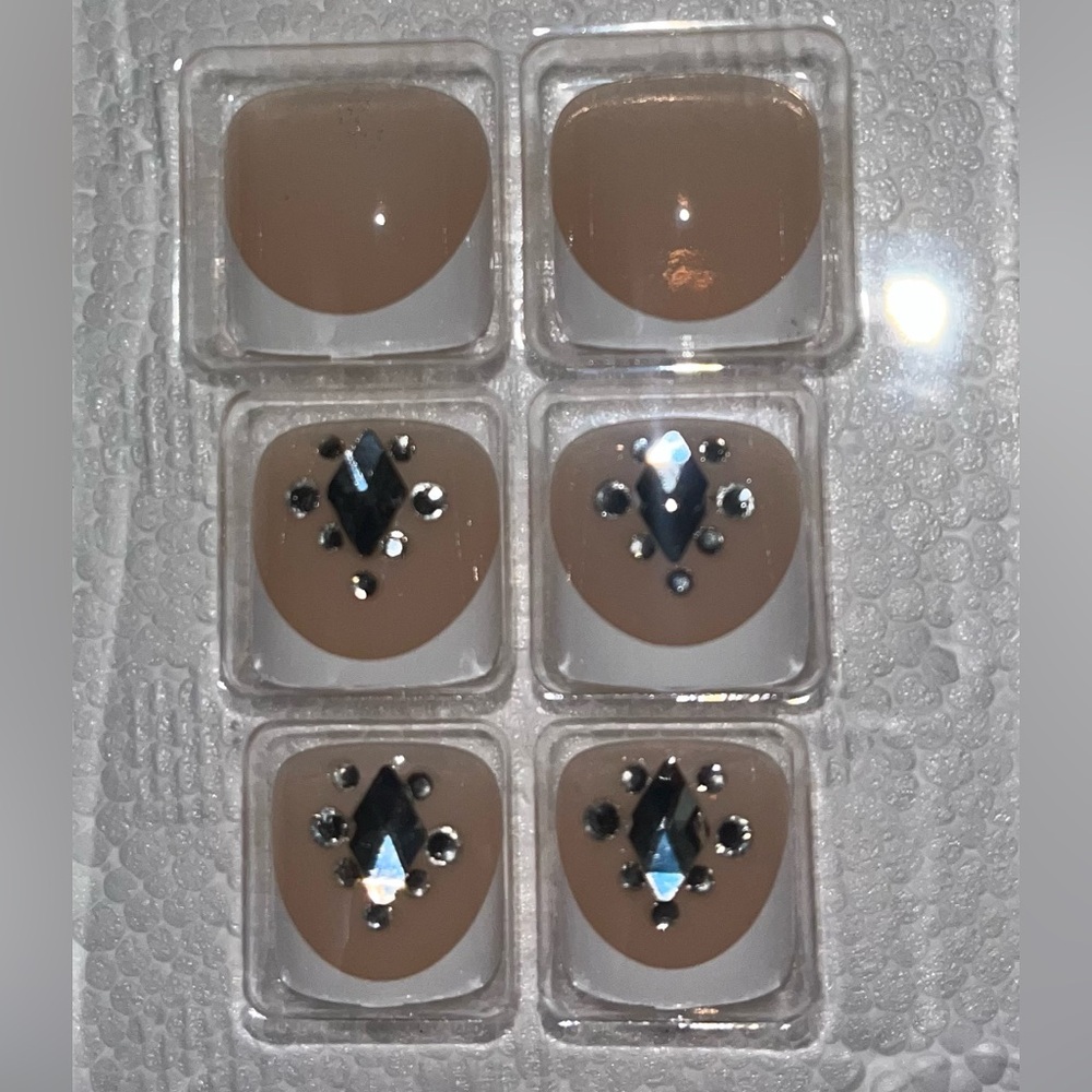 24 piece Toe Nail Kit